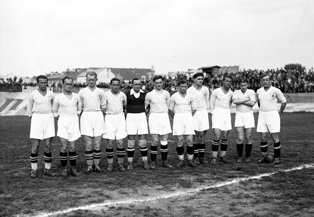 Reprezentacja Krakowa 1934 z FC Wien